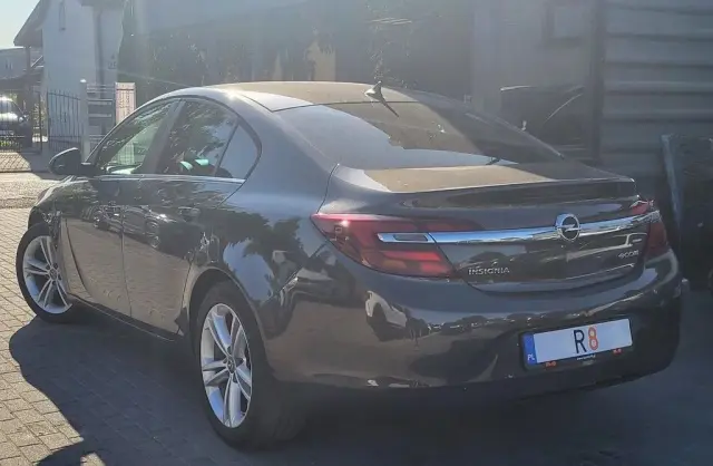 OPEL Insignia 