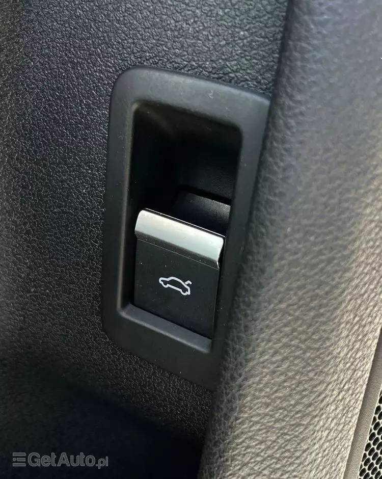 AUDI A4 2.0 TFSI ultra