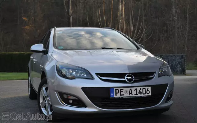 OPEL Astra 1.4 Turbo Active