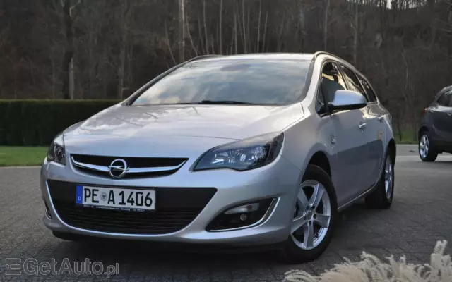OPEL Astra 1.4 Turbo Active