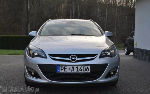 OPEL Astra 1.4 Turbo Active