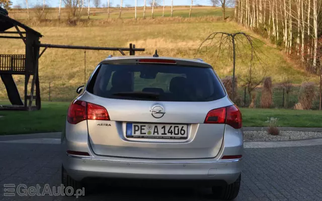 OPEL Astra 1.4 Turbo Active