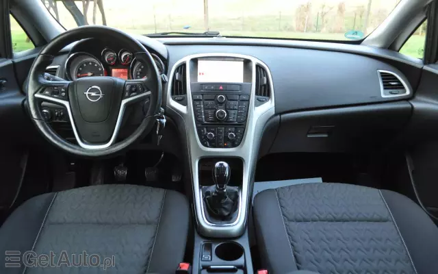 OPEL Astra 1.4 Turbo Active