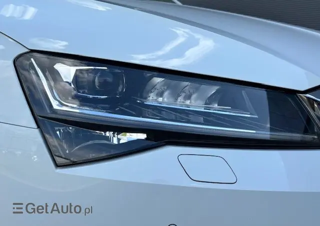 SKODA Superb 2.0 TDI SCR Style DSG