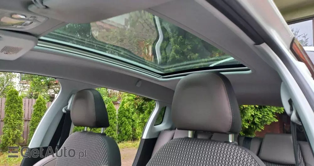 PEUGEOT 2008 1.6 e-HDi Allure S&S