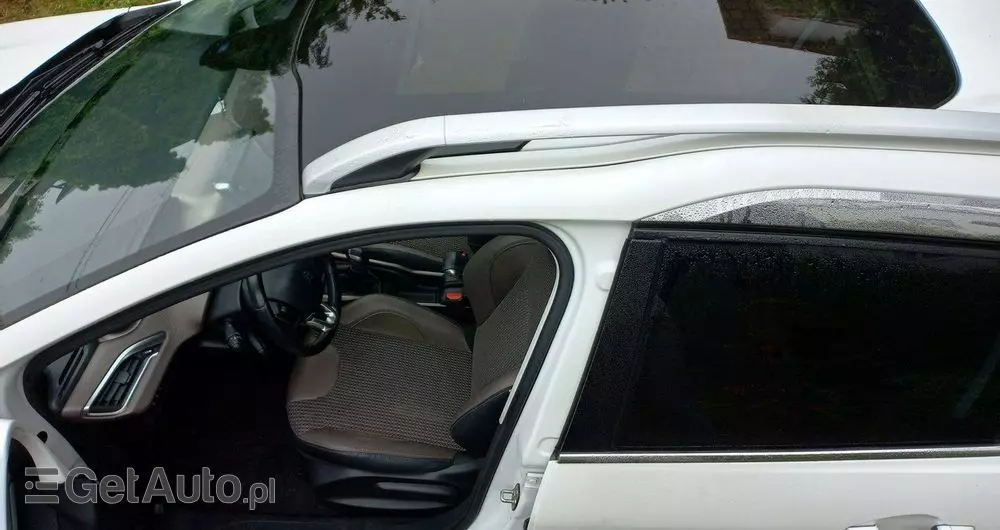 PEUGEOT 2008 1.6 e-HDi Allure S&S