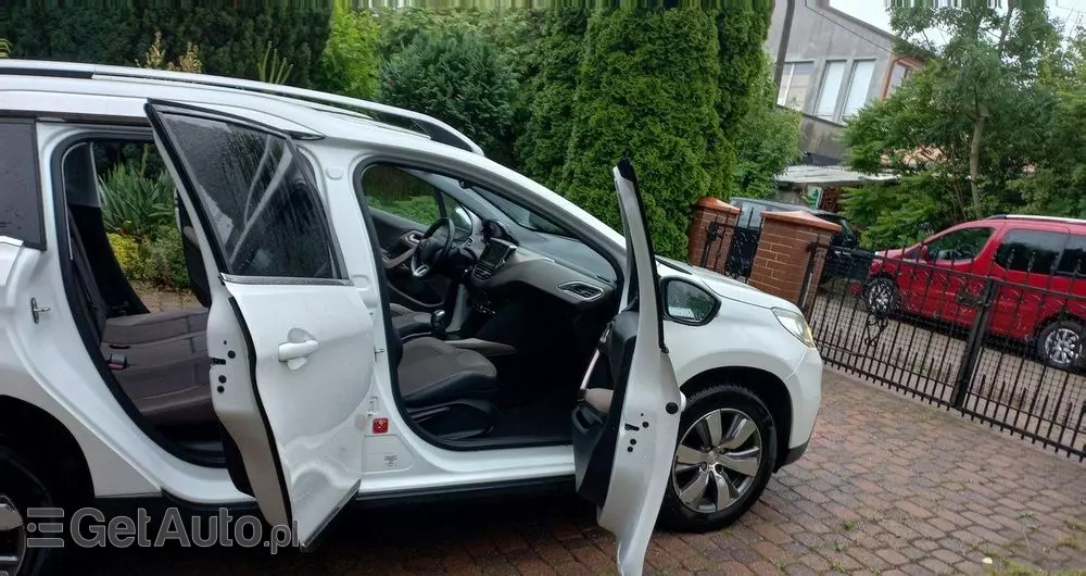 PEUGEOT 2008 1.6 e-HDi Allure S&S