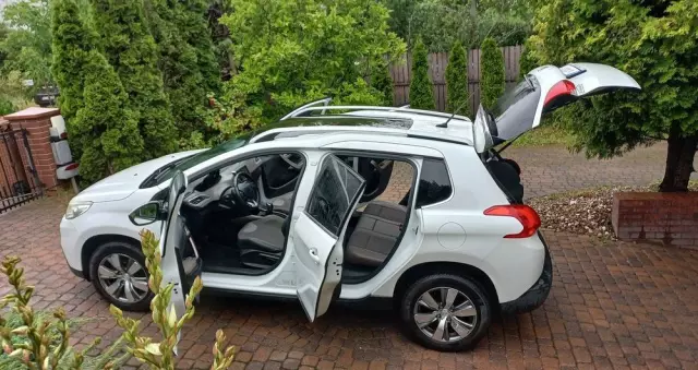 PEUGEOT 2008 1.6 e-HDi Allure S&S