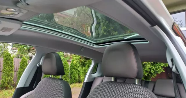 PEUGEOT 2008 1.6 e-HDi Allure S&S