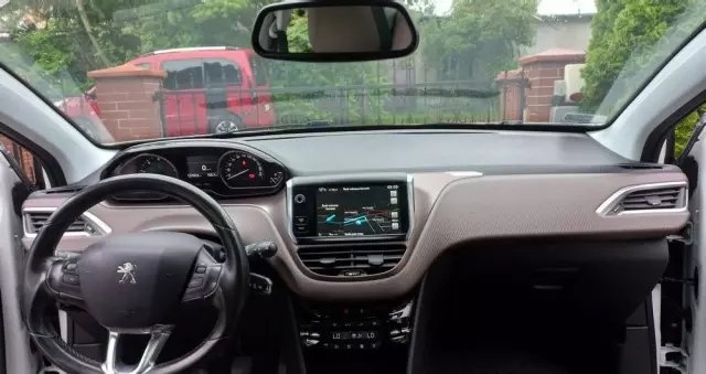 PEUGEOT 2008 1.6 e-HDi Allure S&S