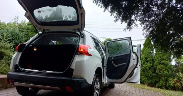 PEUGEOT 2008 1.6 e-HDi Allure S&S