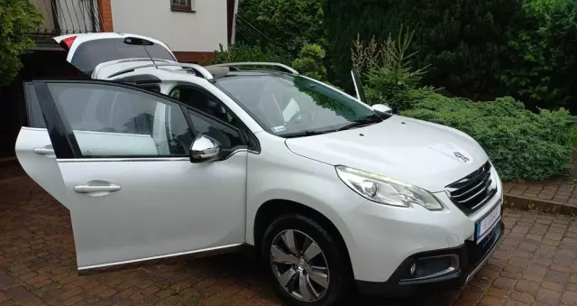 PEUGEOT 2008 1.6 e-HDi Allure S&S