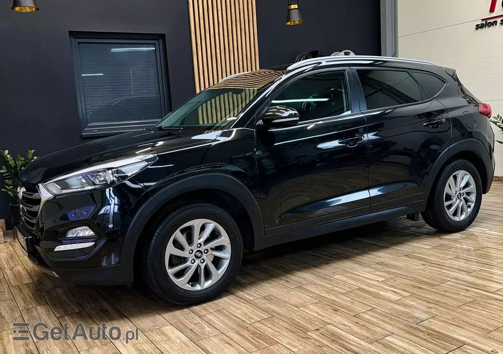 HYUNDAI Tucson Blue 1.7 CRDi 2WD Trend