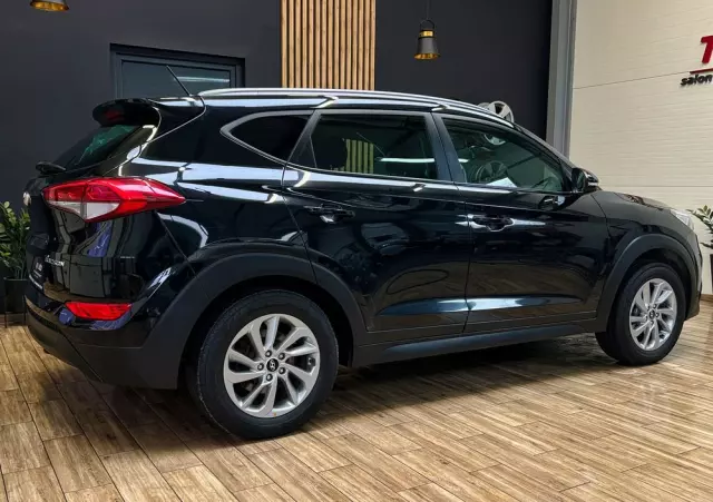 HYUNDAI Tucson Blue 1.7 CRDi 2WD Trend