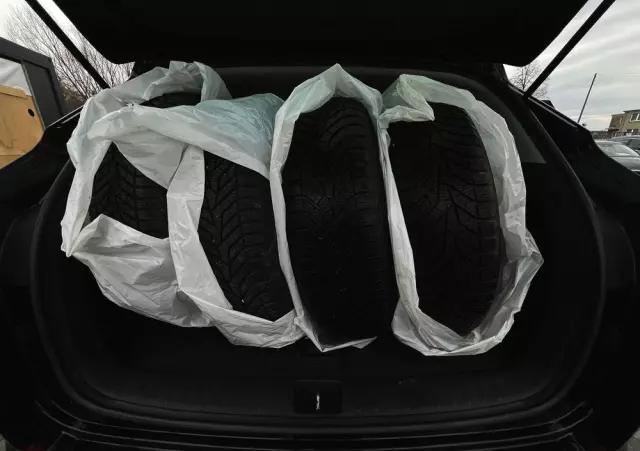 HYUNDAI Tucson Blue 1.7 CRDi 2WD Trend