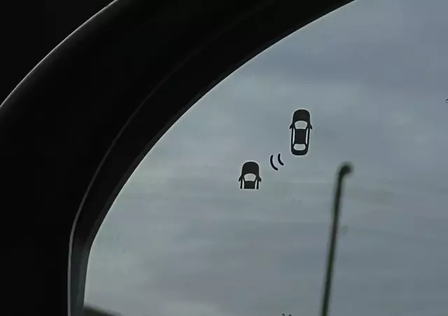 HYUNDAI Tucson Blue 1.7 CRDi 2WD Trend