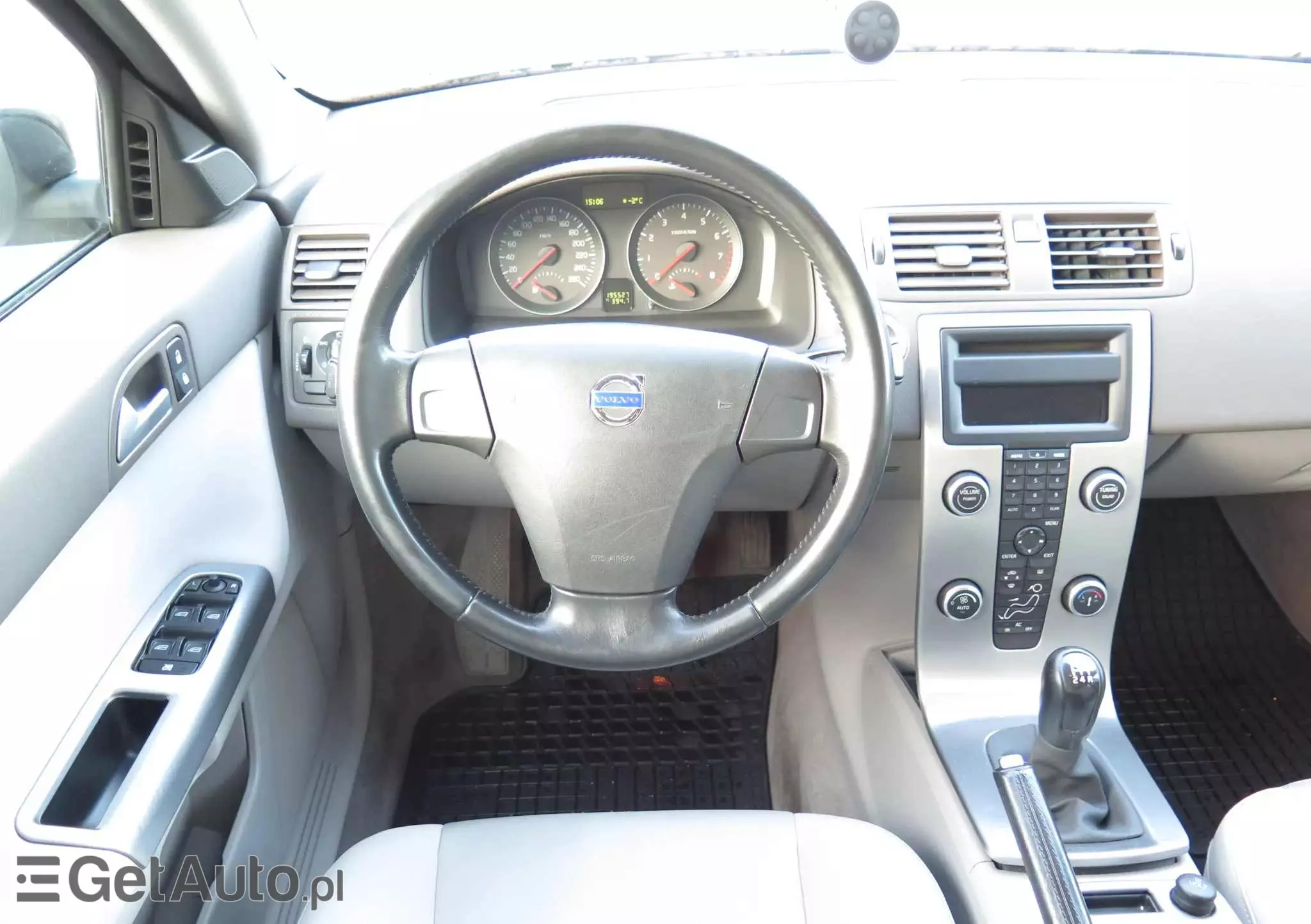 VOLVO V50 1.8 Momentum