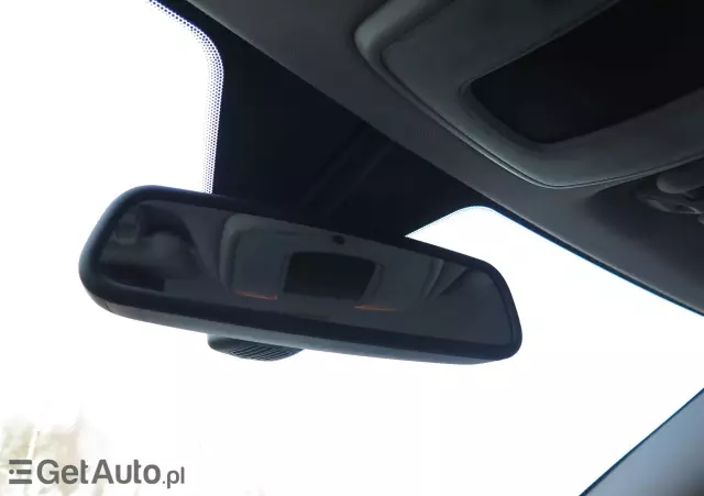 VOLVO V50 1.8 Momentum