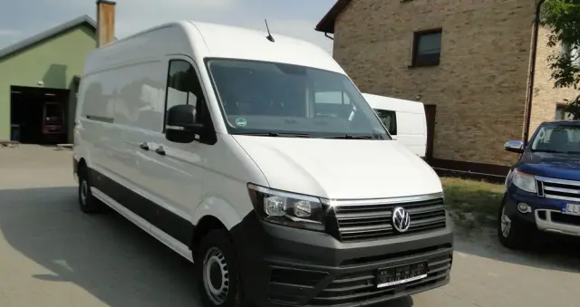 VOLKSWAGEN CRAFTER 