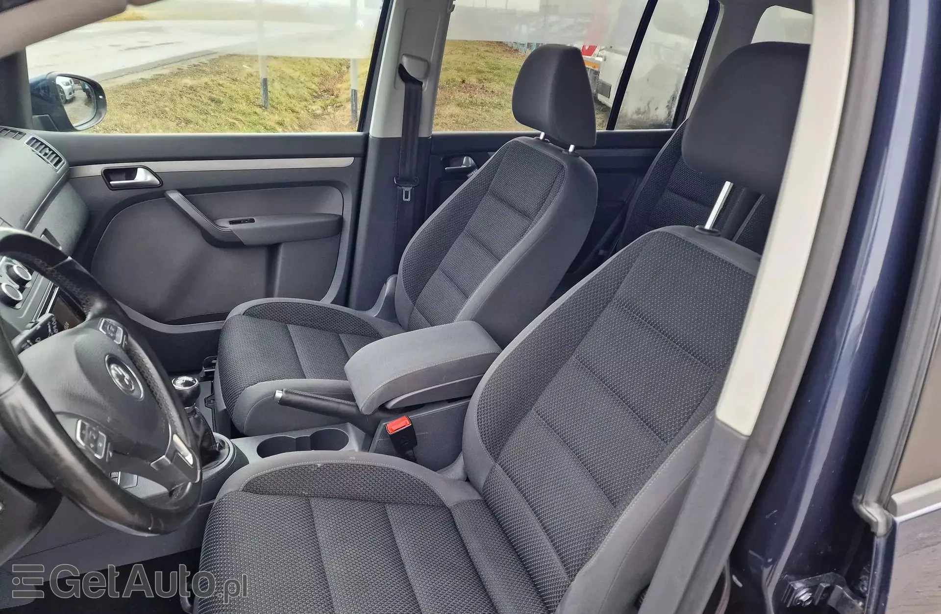 VOLKSWAGEN Touran 1.6 TDI (115 KM)