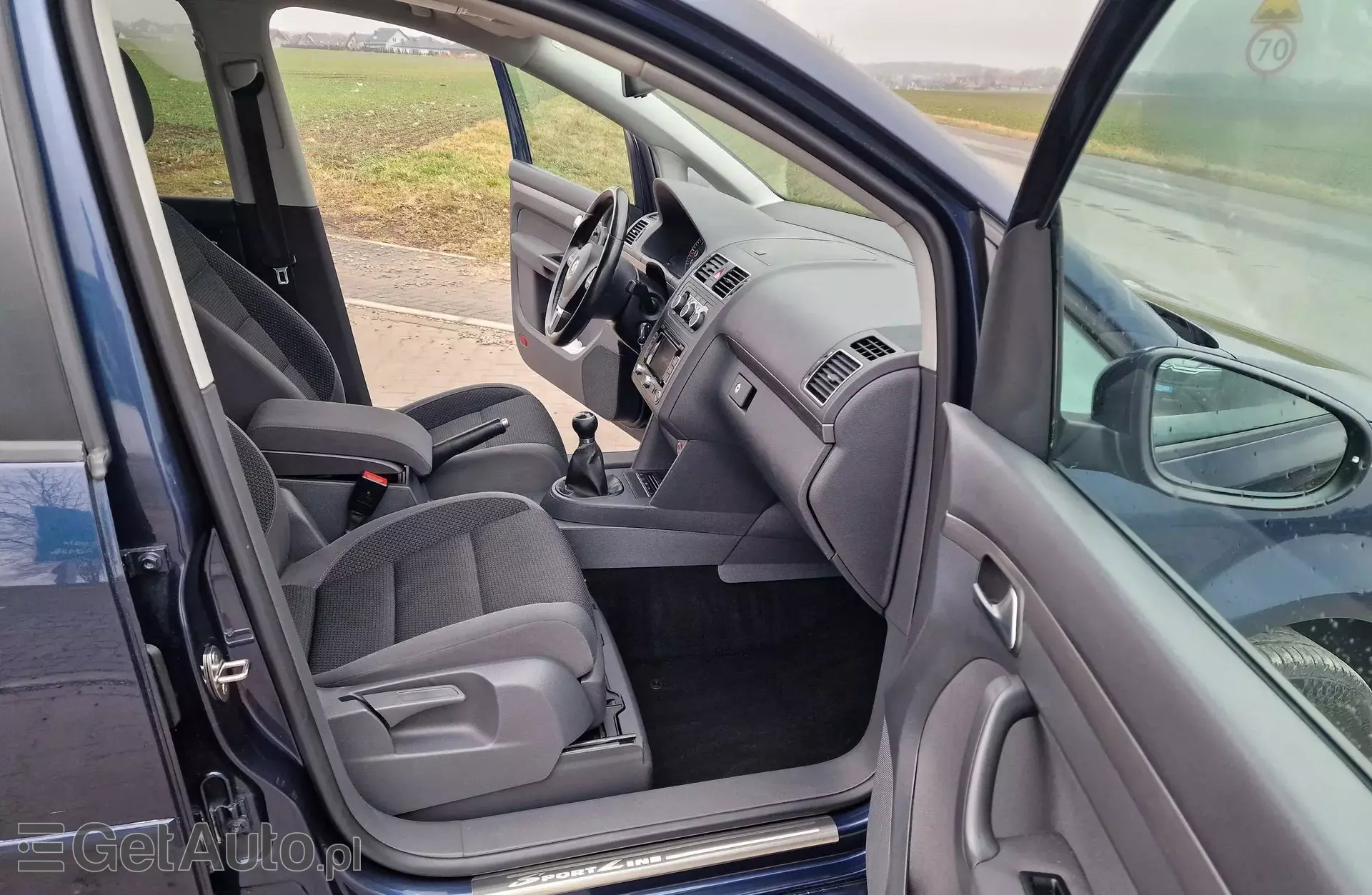 VOLKSWAGEN Touran 1.6 TDI (115 KM)