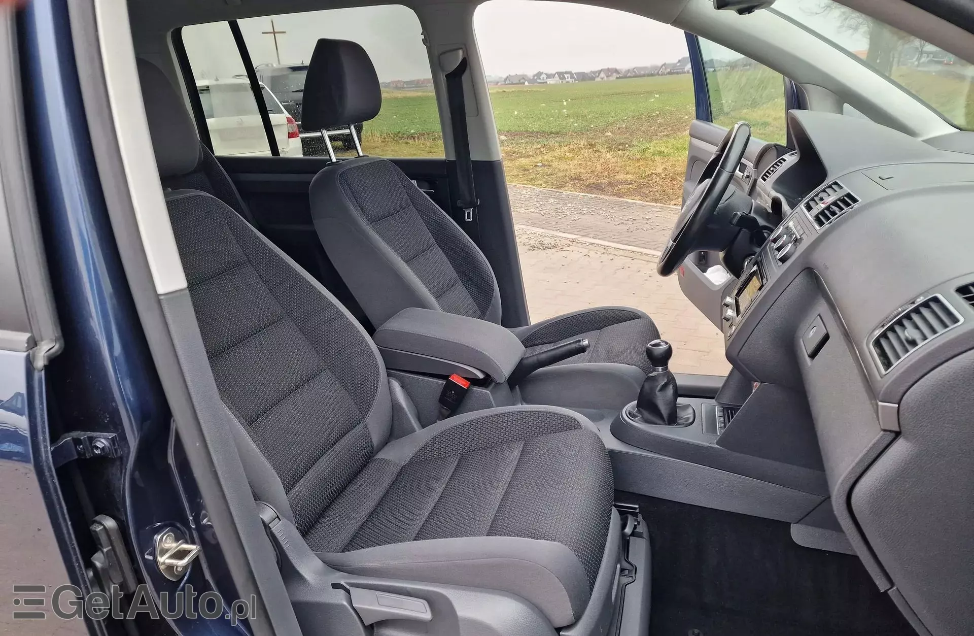 VOLKSWAGEN Touran 1.6 TDI (115 KM)