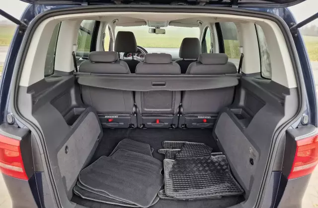 VOLKSWAGEN Touran 1.6 TDI (115 KM)
