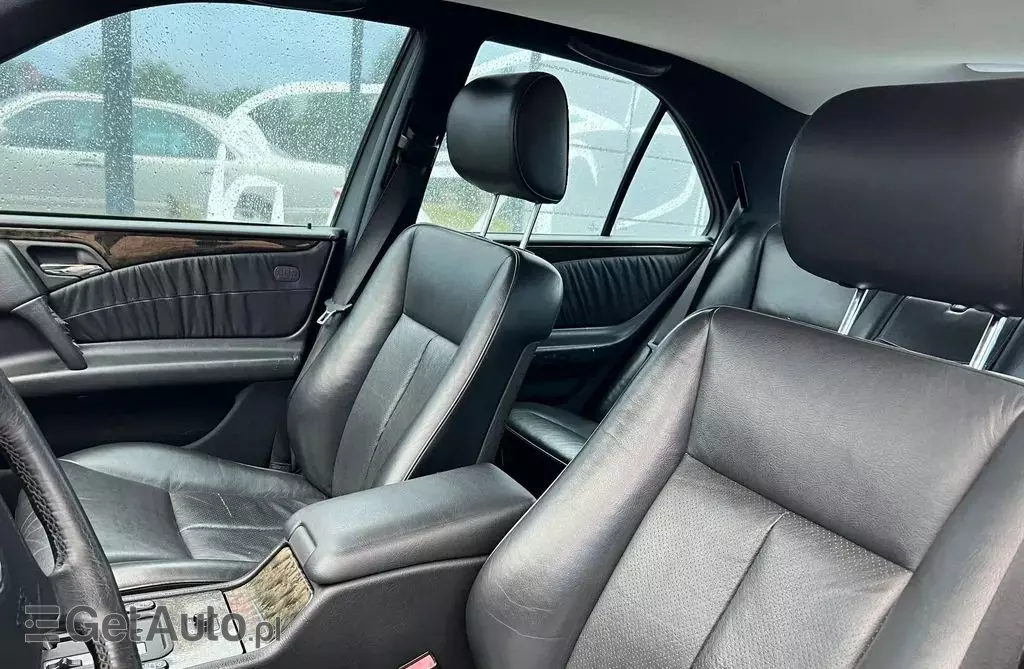 MERCEDES-BENZ Klasa E 