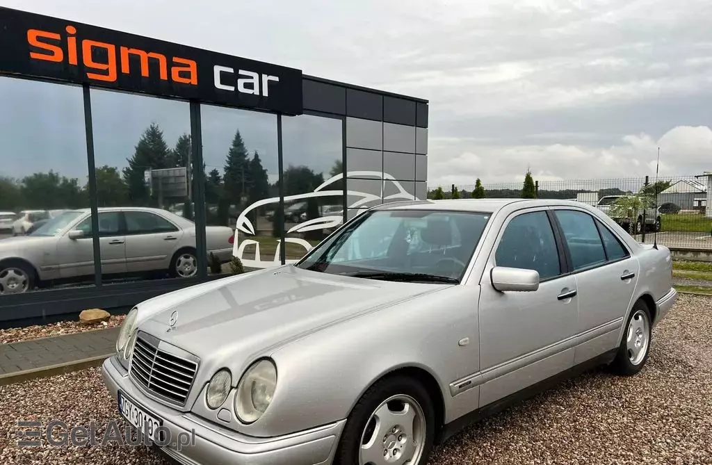 MERCEDES-BENZ Klasa E 