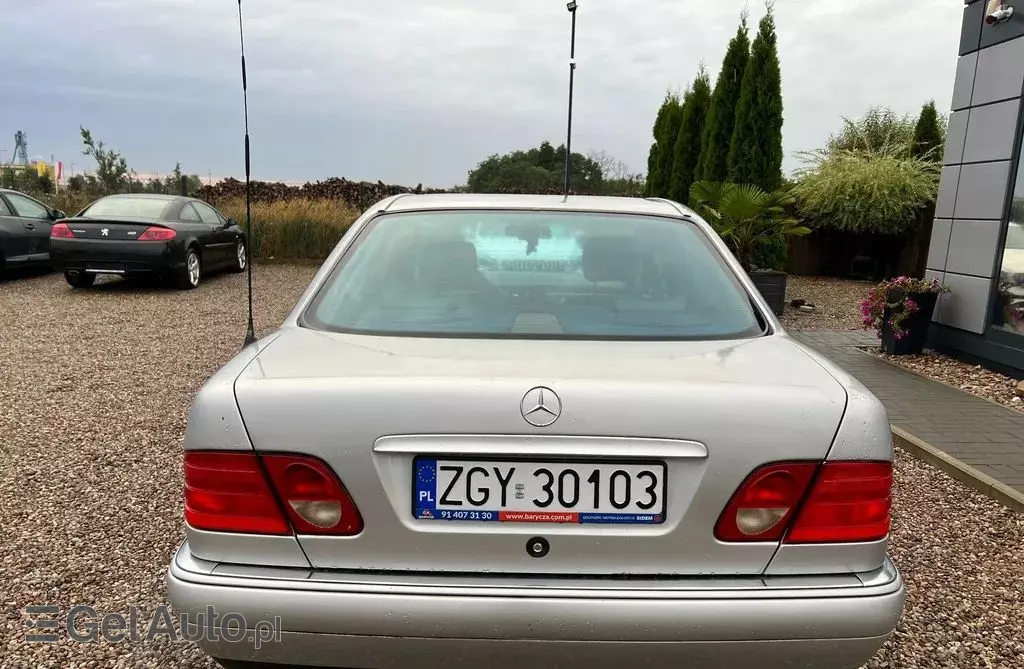 MERCEDES-BENZ Klasa E 