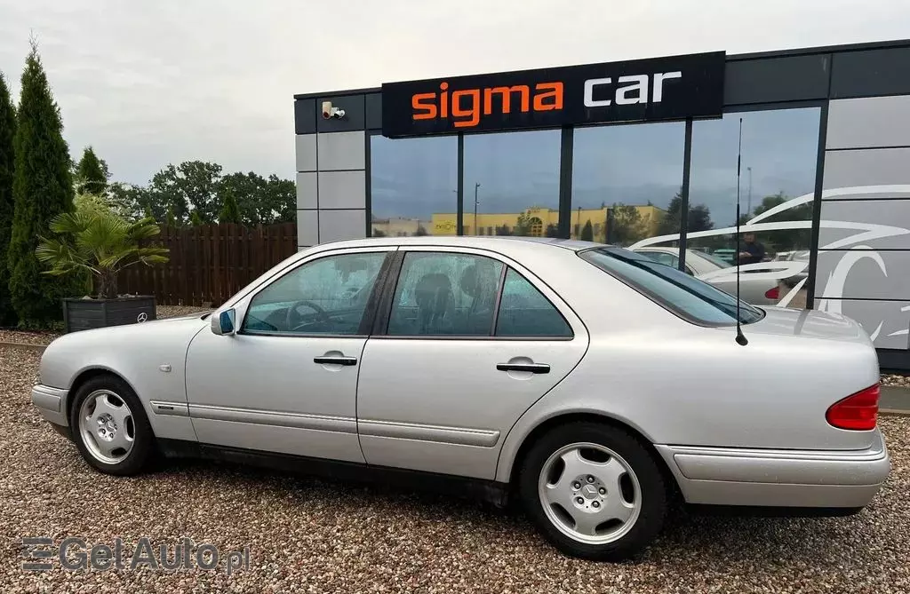 MERCEDES-BENZ Klasa E 