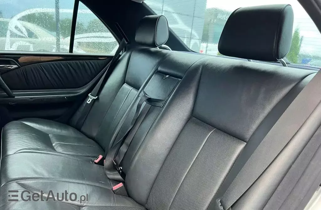 MERCEDES-BENZ Klasa E 