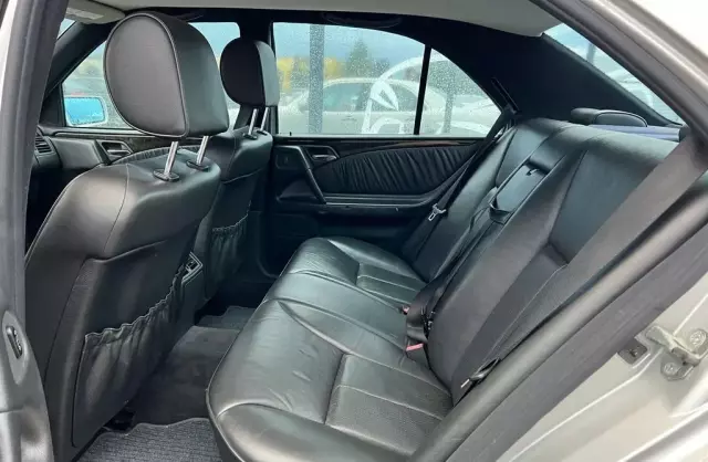 MERCEDES-BENZ Klasa E 