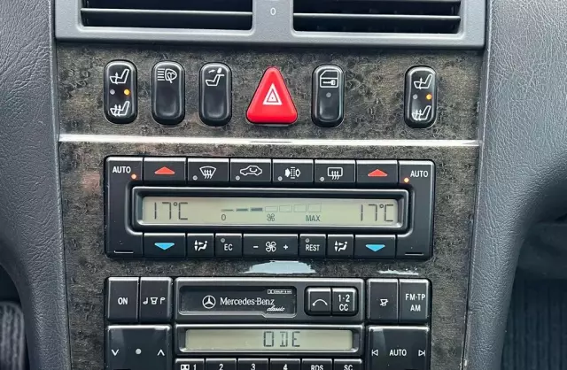 MERCEDES-BENZ Klasa E 