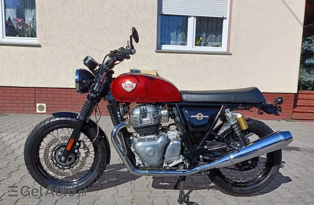 ENFIELD ROYAL Interceptor 650 
