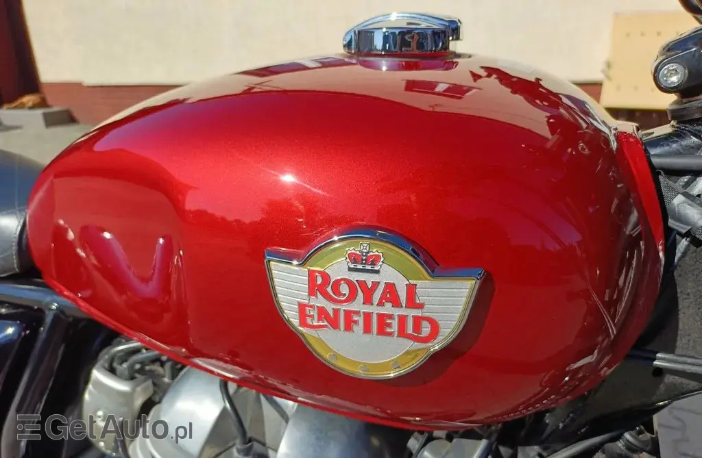 ENFIELD ROYAL Interceptor 650 