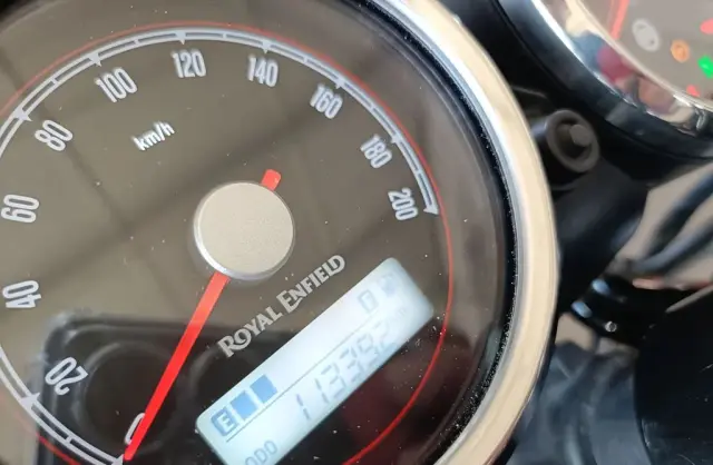 ENFIELD ROYAL Interceptor 650 