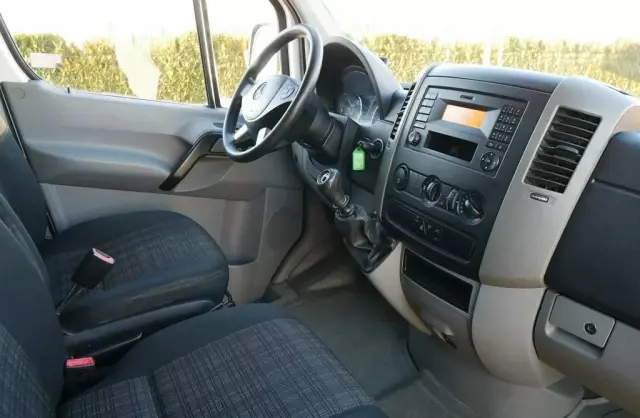 MERCEDES-BENZ Sprinter 