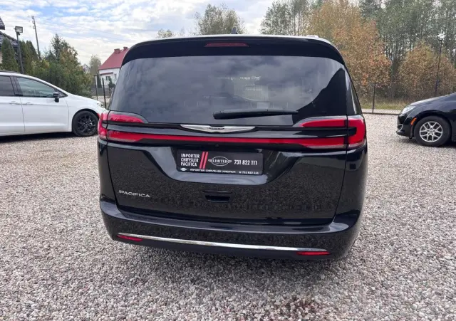 CHRYSLER Pacifica 