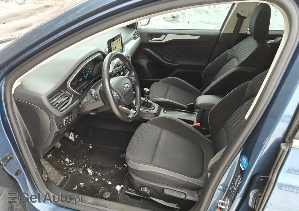 FORD Focus 1.0 EcoBoost Start-Stopp-System COOL&CONNECT