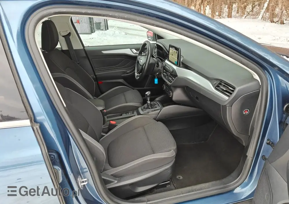FORD Focus 1.0 EcoBoost Start-Stopp-System COOL&CONNECT