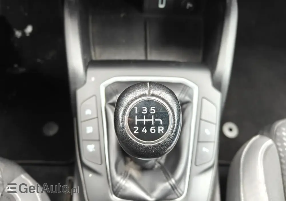 FORD Focus 1.0 EcoBoost Start-Stopp-System COOL&CONNECT