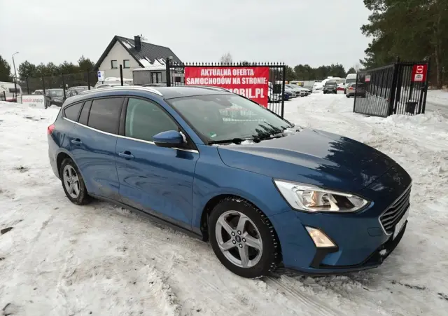 FORD Focus 1.0 EcoBoost Start-Stopp-System COOL&CONNECT