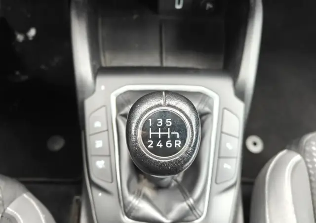 FORD Focus 1.0 EcoBoost Start-Stopp-System COOL&CONNECT