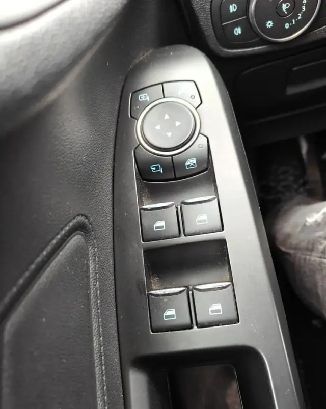 FORD Focus 1.0 EcoBoost Start-Stopp-System COOL&CONNECT