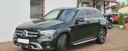 MERCEDES-BENZ GLC 