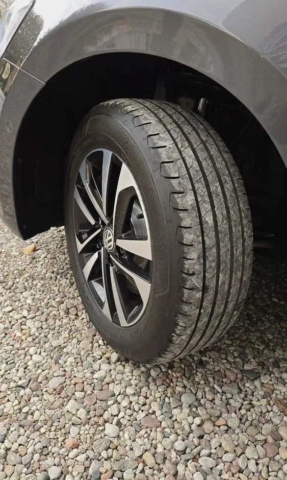 VOLKSWAGEN Touran 2.0 TDI BMT IQ Drive DSG