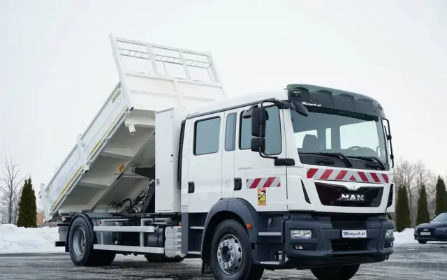 MAN TGM 18.340 / 4X2 / 3 STRONNA WYWROTKA / HYDROBURTA / BRYGADÓWKA 7 MIEJSC / BORDMATIC 