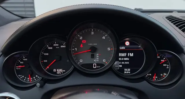 PORSCHE Cayenne S Diesel