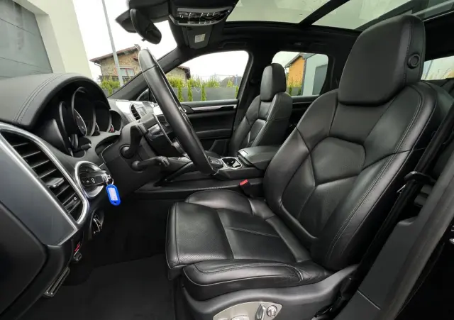 PORSCHE Cayenne S Diesel